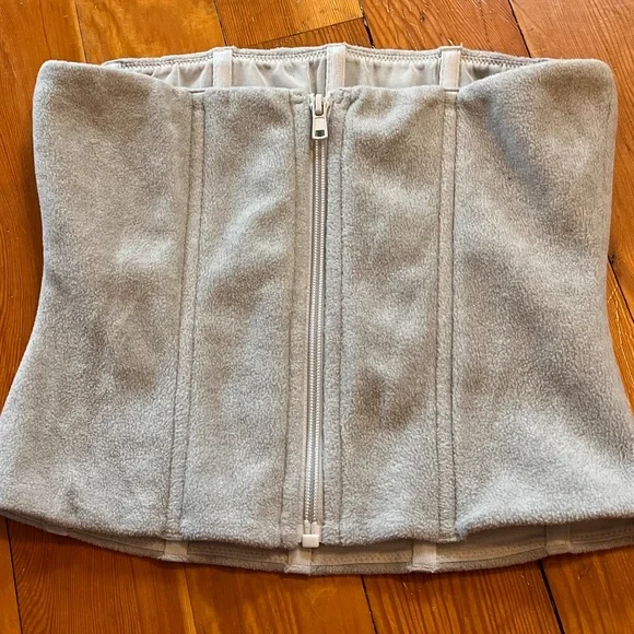 SKIMS Strapless Velvet bodice top Sz M - Picture 3 of 8